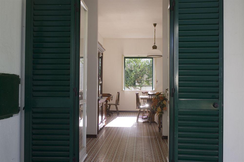 Homeholiday Giulivo บายา โดมิเซีย ภายนอก รูปภาพ