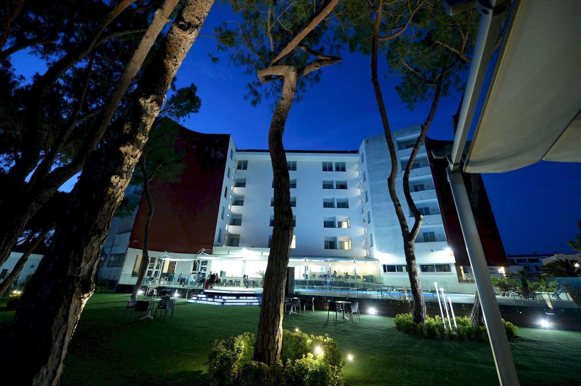 Homeholiday Giulivo บายา โดมิเซีย ภายนอก รูปภาพ